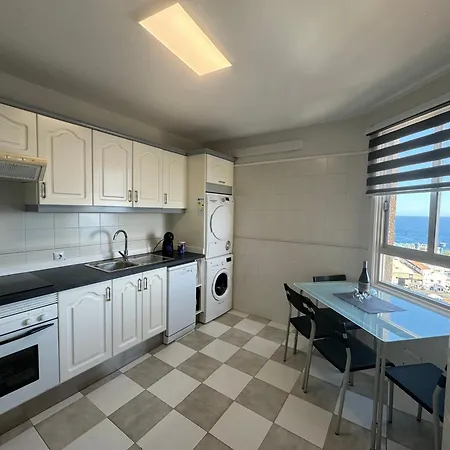 Un Lujoso Duplex En En Primera Linea De Playa Y Con Parking Propio Appartement