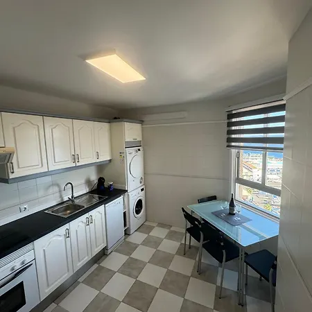 Un Lujoso Duplex En En Primera Linea De Playa Y Con Parking Propio Daire