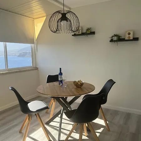 Daire Un Lujoso Duplex En En Primera Linea De Playa Y Con Parking Propio *