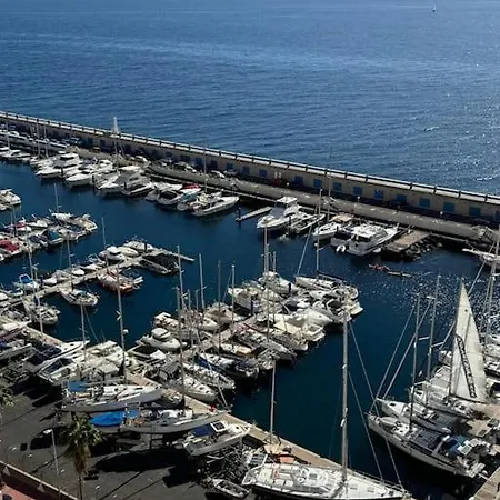 Un Lujoso Duplex En En Primera Linea De Playa Y Con Parking Propio * Radazul